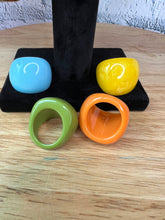 Load image into Gallery viewer, &#39;Vibrant Chunky Rings&#39; 4pc Set
