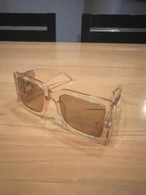 Load image into Gallery viewer, Oversized Square Sunglasses
