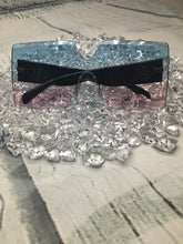 Load image into Gallery viewer, &#39;Athena&#39; Got 2b Bougie Oversized Square Sunglasses (Ombre&#39; Blue/Pink)
